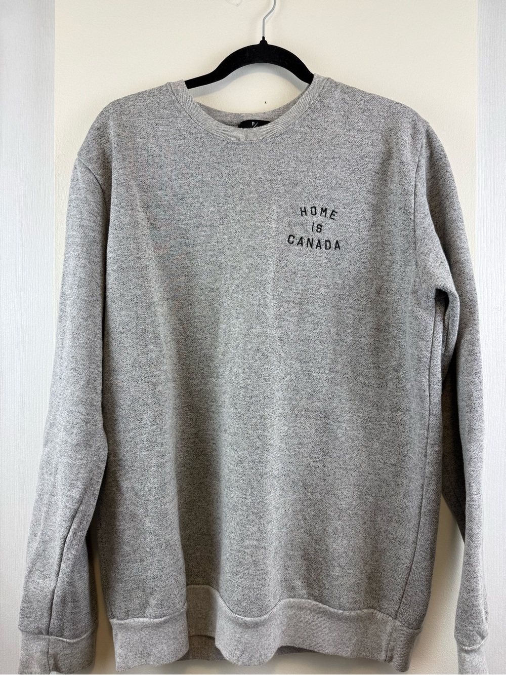 Peace Collective Home Is Canada Grey Crewneck Sweatshirt Size Large Unisex
